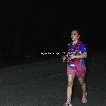 Runner Photo 6064283