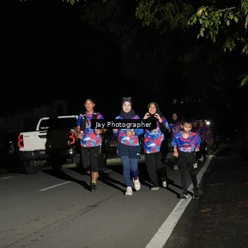 Runner Photo 6064285