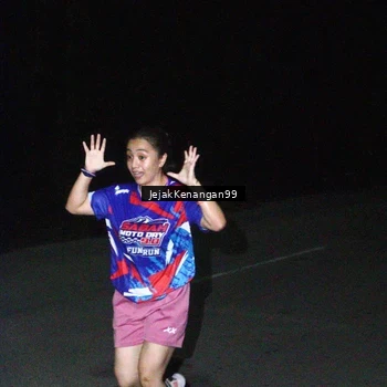 Runner Photo 6064286