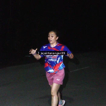 Runner Photo 6064287