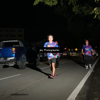 Runner Photo 6064331