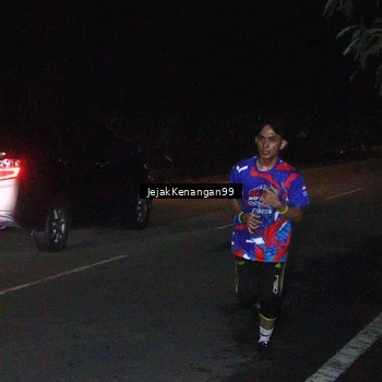 Runner Photo 6064337
