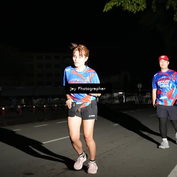 Runner Photo 6064344