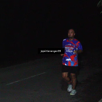 Runner Photo 6064368