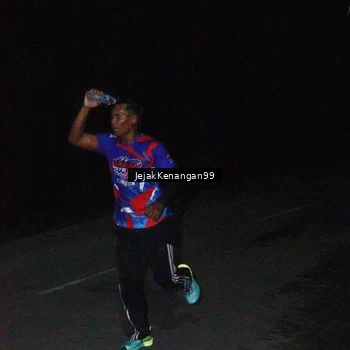 Runner Photo 6064382