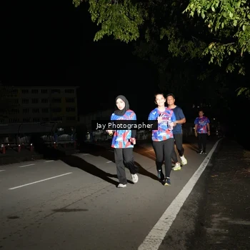 Runner Photo 6064389