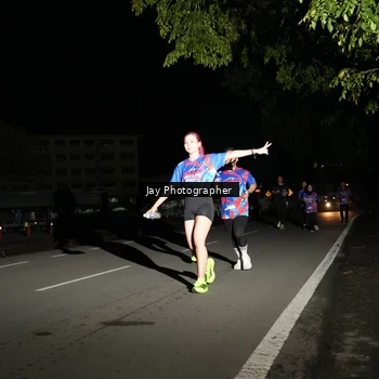 Runner Photo 6064390