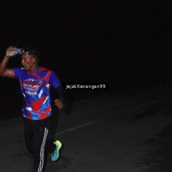 Runner Photo 6064393