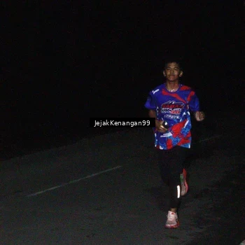 Runner Photo 6064395