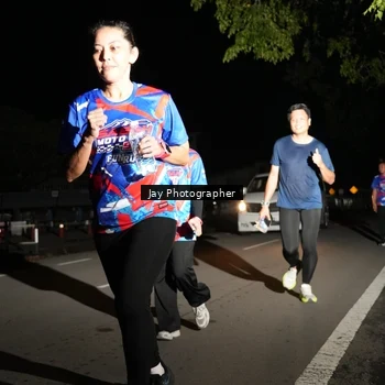 Runner Photo 6064396