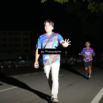 Runner Photo 6064414