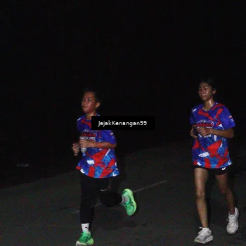 Runner Photo 6064427