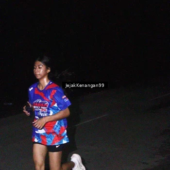 Runner Photo 6064434
