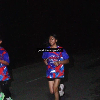 Runner Photo 6064443