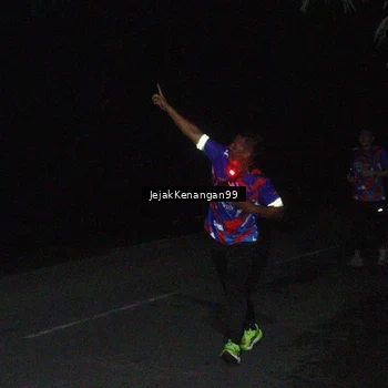 Runner Photo 6064446