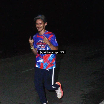 Runner Photo 6064471