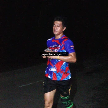 Runner Photo 6064489