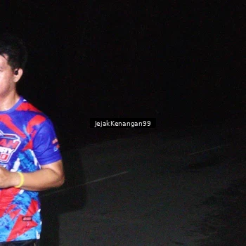 Runner Photo 6064495