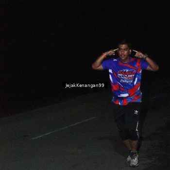 Runner Photo 6064496