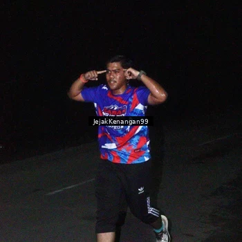 Runner Photo 6064505