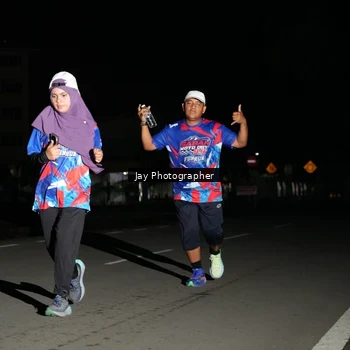 Runner Photo 6064506