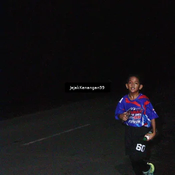 Runner Photo 6064525
