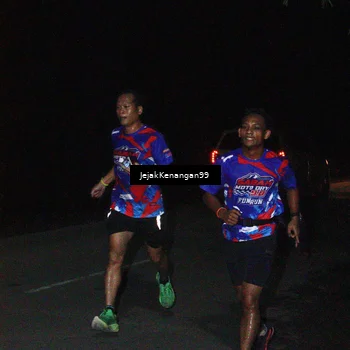 Runner Photo 6064552