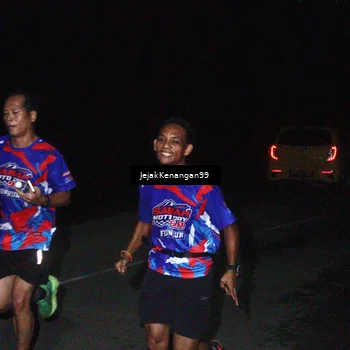 Runner Photo 6064558