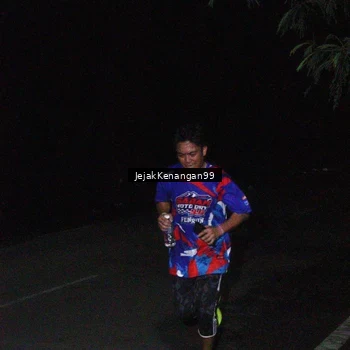 Runner Photo 6064570
