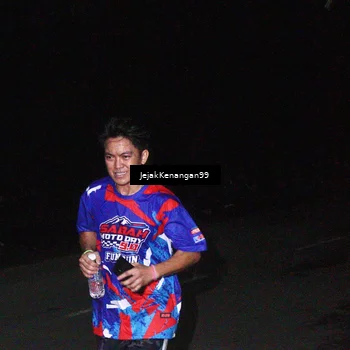 Runner Photo 6064575
