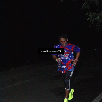 Runner Photo 6064580