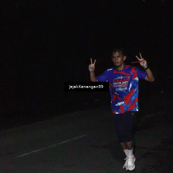 Runner Photo 6064582