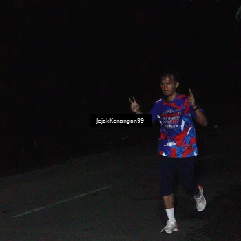 Runner Photo 6064587
