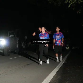 Runner Photo 6064591