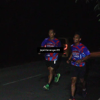 Runner Photo 6064602
