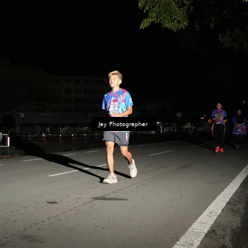 Runner Photo 6064603