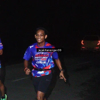 Runner Photo 6064618
