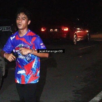 Runner Photo 6064619