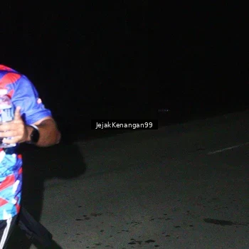 Runner Photo 6064643