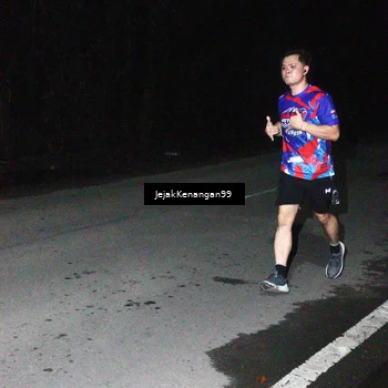 Runner Photo 6064650
