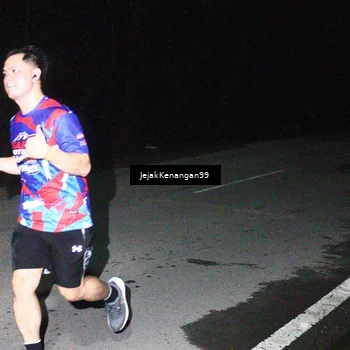 Runner Photo 6064662