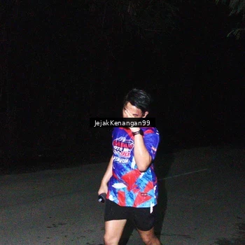 Runner Photo 6064671