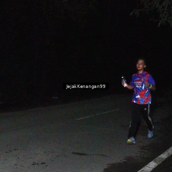 Runner Photo 6064672