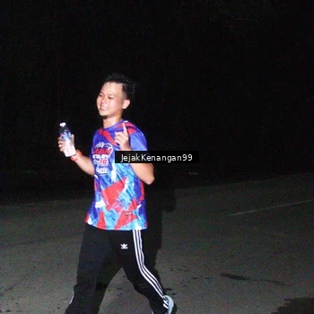 Runner Photo 6064691