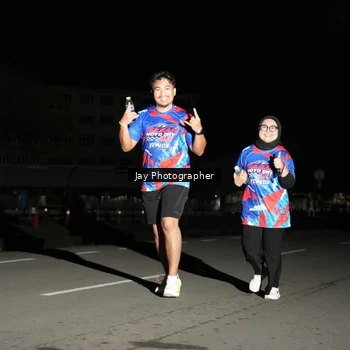Runner Photo 6064692