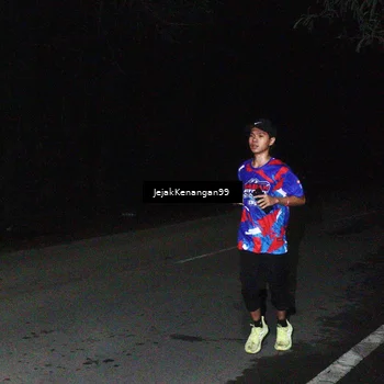 Runner Photo 6064693
