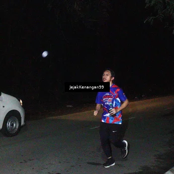 Runner Photo 6064715