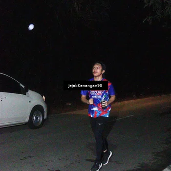 Runner Photo 6064718