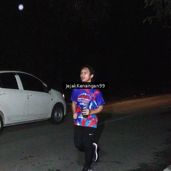 Runner Photo 6064719