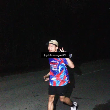 Runner Photo 6064722